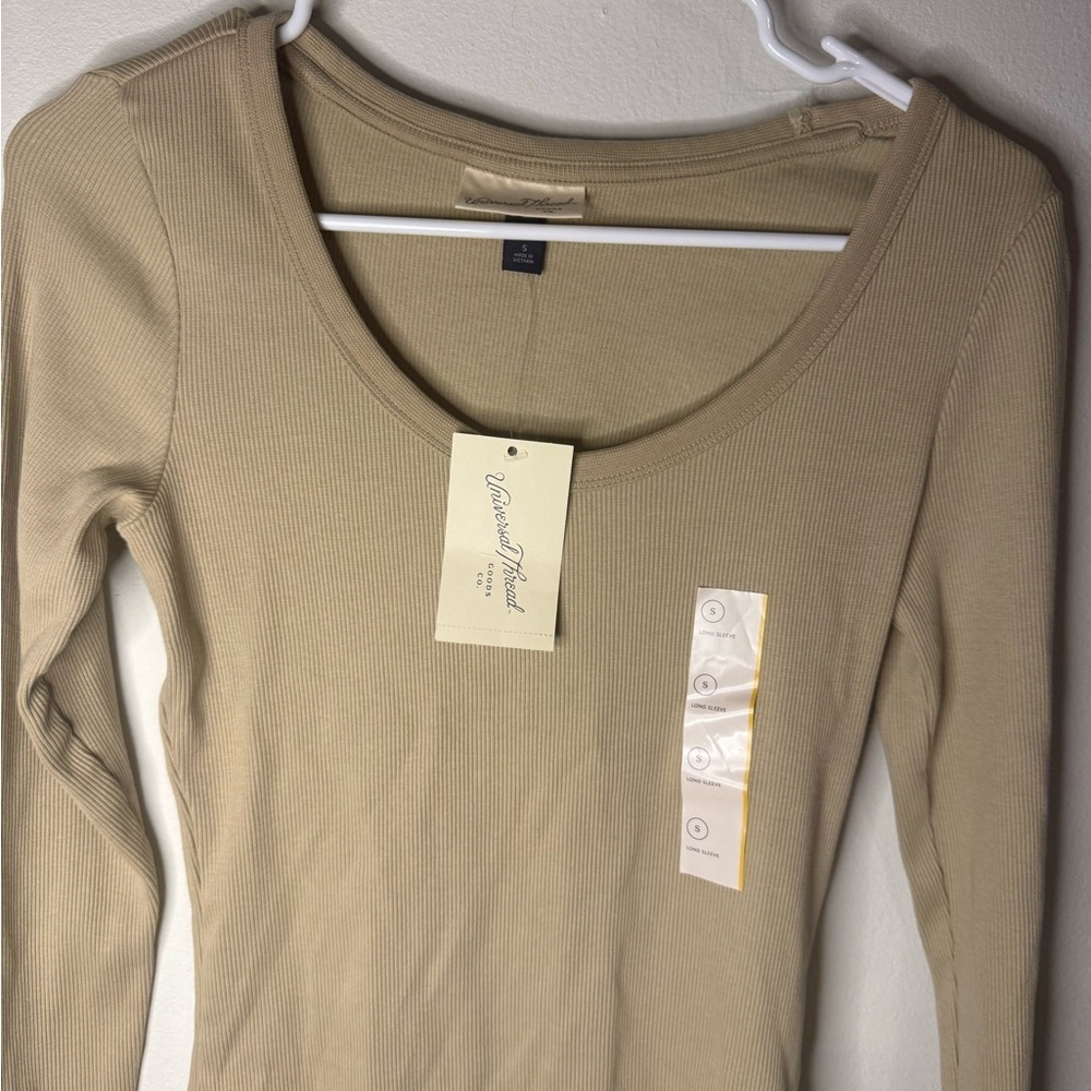 Universal Thread Tan Long Sleeve Top - Picture 5 of 5